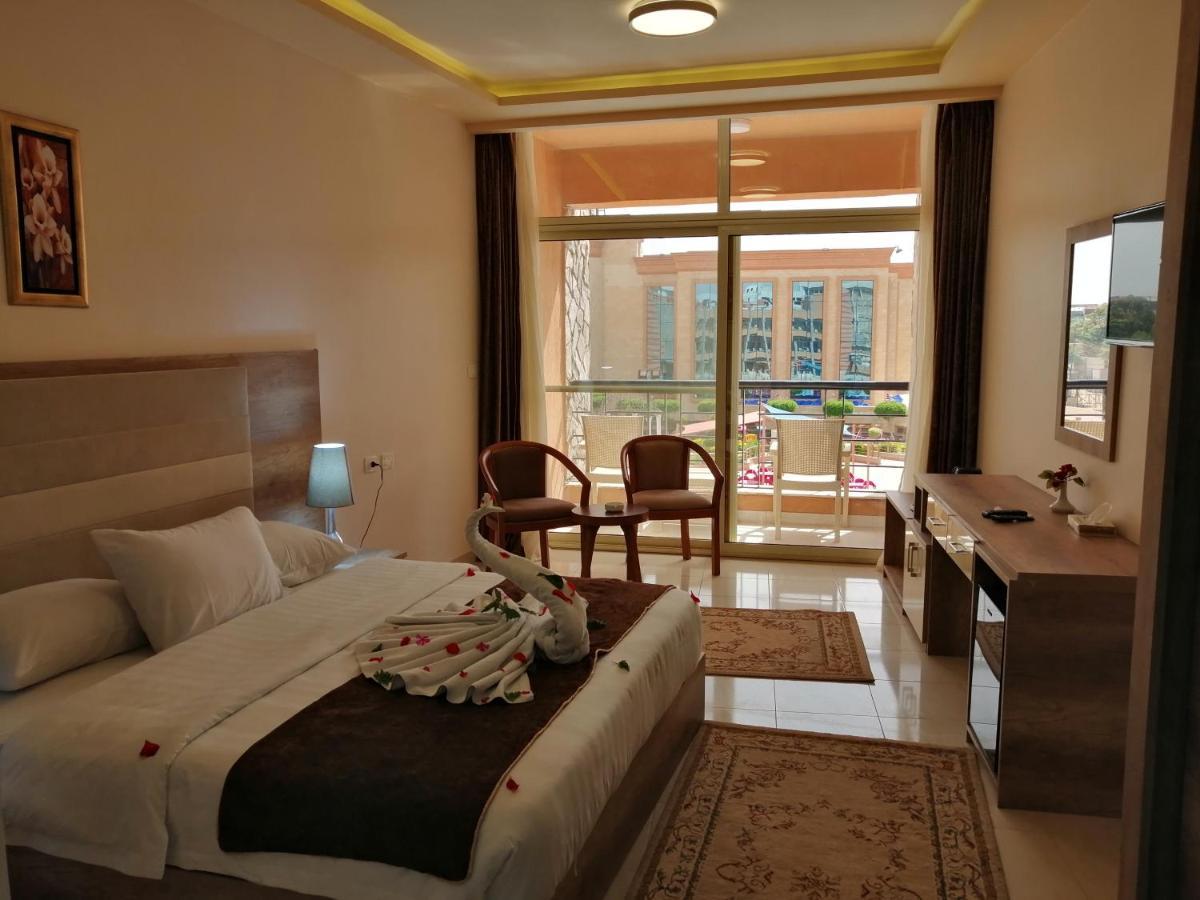 Jewel Inn Bani Szuvajf Kültér fotó