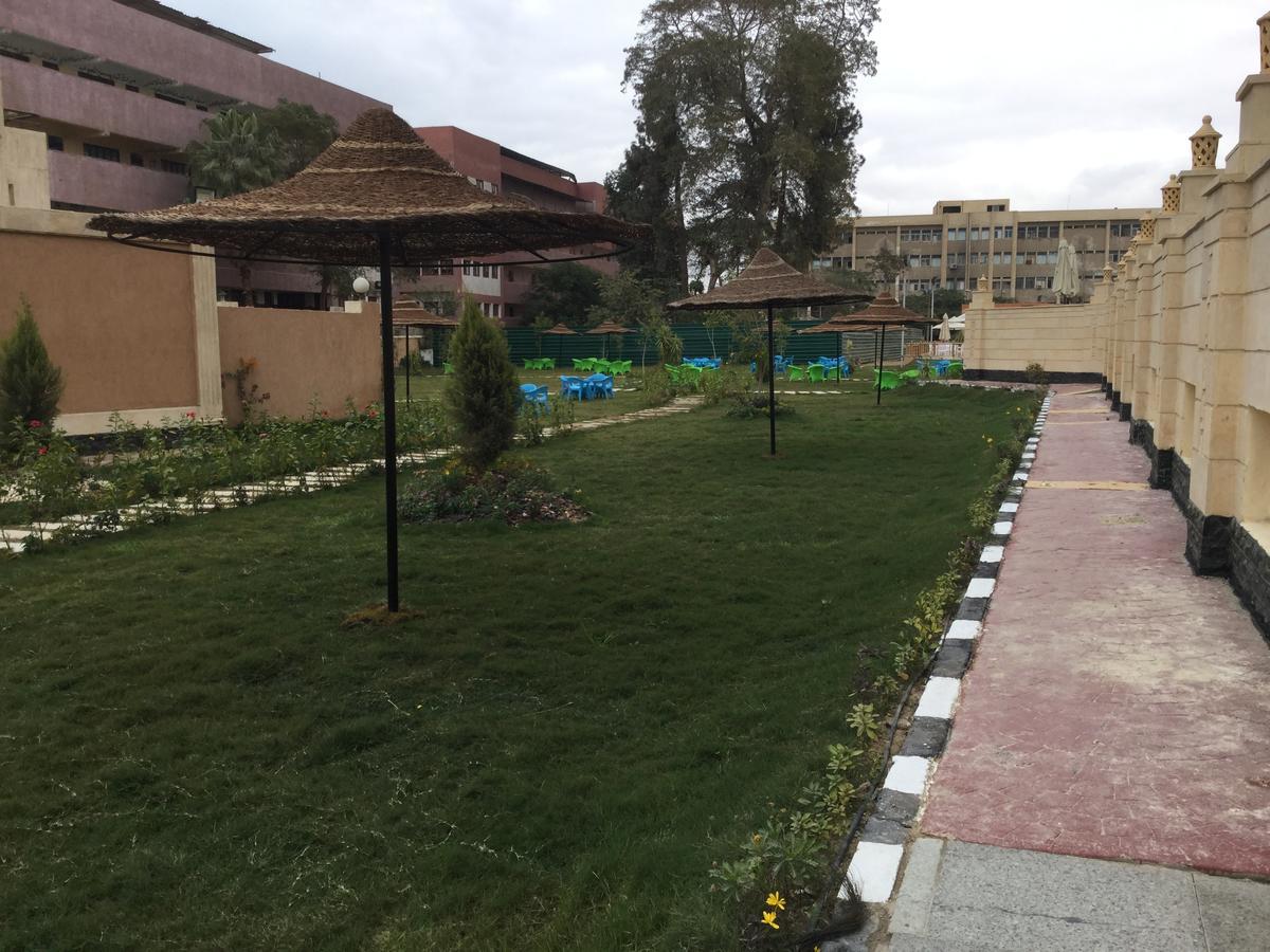 Jewel Inn Bani Szuvajf Kültér fotó