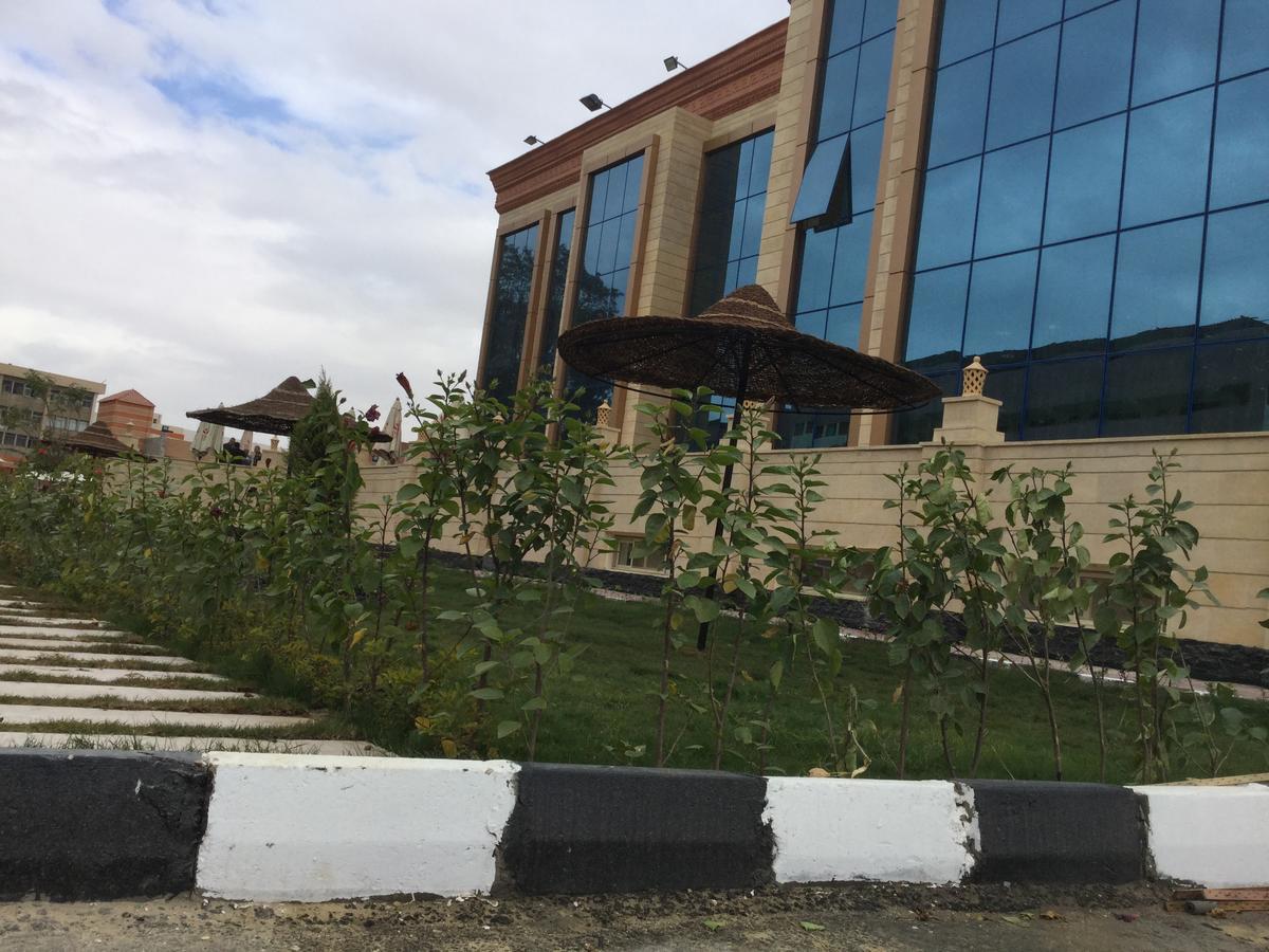 Jewel Inn Bani Szuvajf Kültér fotó